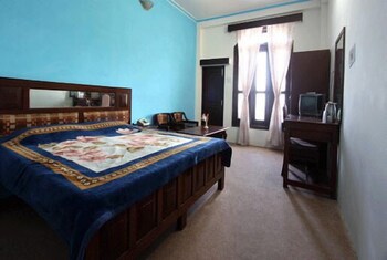 Shining Star Resort