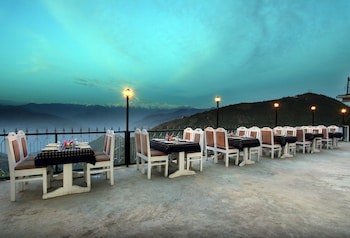 Shining Star Resort