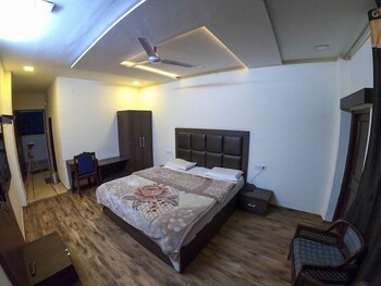 Shining Star Resort