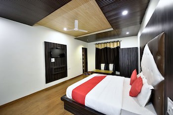 Shining Star Resort