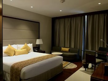 Crowne Plaza Kochi, An Ihg Hotel