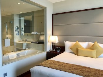 Crowne Plaza Kochi, An Ihg Hotel
