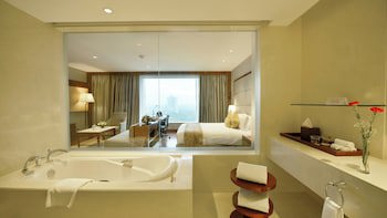 Crowne Plaza Kochi, An Ihg Hotel