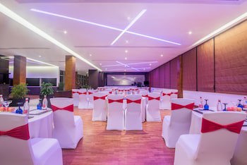 Crowne Plaza Kochi, An Ihg Hotel