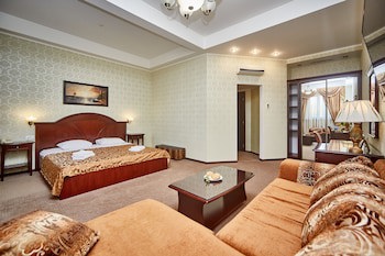 Royal Street Hotel