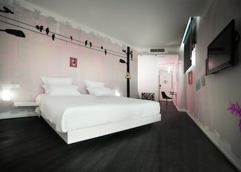 Design And Wine Hotel