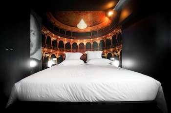 Design And Wine Hotel