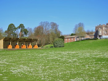 Donnington Grove Country Club