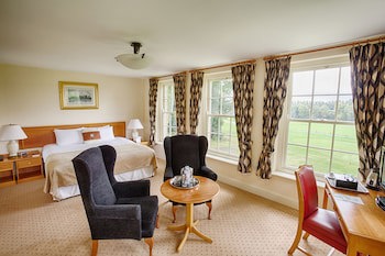 Donnington Grove Country Club