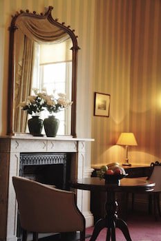 Donnington Grove Country Club
