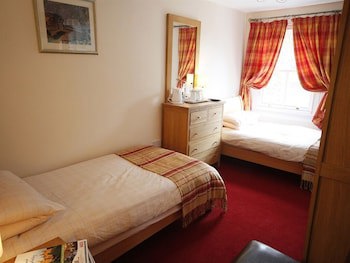 The Elphinstone Hotel