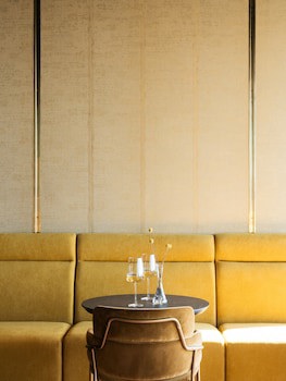 11 Mirrors Design Hotel