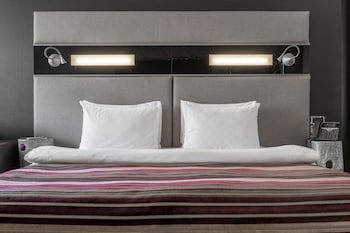 11 Mirrors Design Hotel