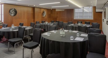 Doubletree By Hilton London - Greenwich