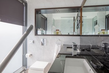 Doubletree By Hilton London - Greenwich