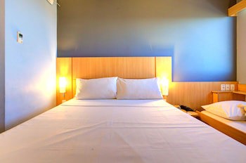 Ibis Vitoria Praia De Camburi