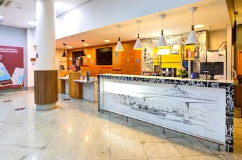 Ibis Vitoria Praia De Camburi