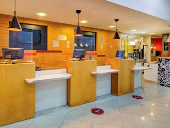 Ibis Vitoria Praia De Camburi