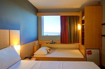 Ibis Vitoria Praia De Camburi