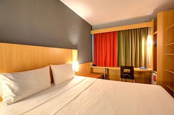 Ibis Vitoria Praia De Camburi