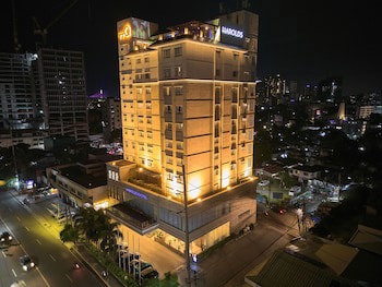 Harolds Evotel Cebu