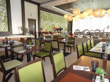 Harolds Evotel Cebu