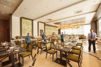 Harolds Evotel Cebu