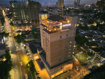 Harolds Evotel Cebu
