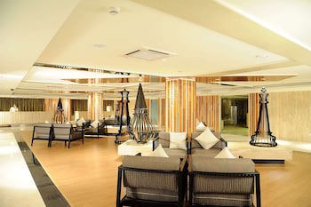 Davanam Sarovar Portico Suites Bengaluru