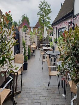 The White Hart Hotel