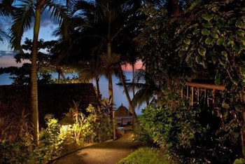 Easy Diving And Beach Resort