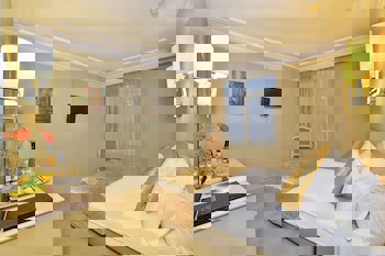 The Time Hotel Old City