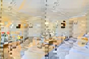 The Time Hotel Old City