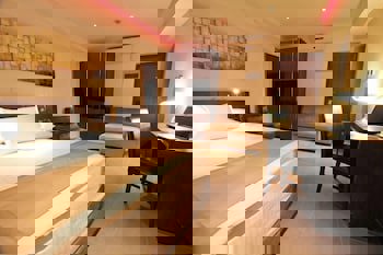 Achilleos City Hotel