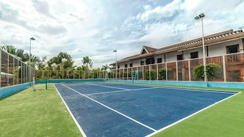Flushing Meadows Resort And Playground