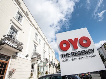 Oyo The Regency, Clifton Bristol