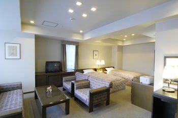 Karuizawa Club Hotel Karuizawa 1130 / Hewitt Resort