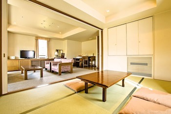 Karuizawa Club Hotel Karuizawa 1130 / Hewitt Resort