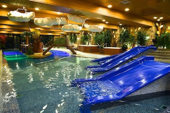 Karuizawa Club Hotel Karuizawa 1130 / Hewitt Resort