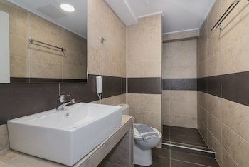 Varres Hotel galeri fotoğrafı