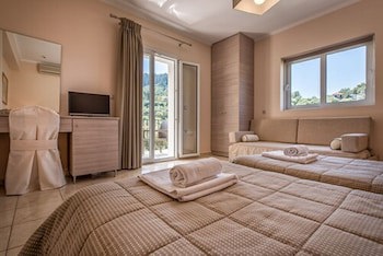 Varres Hotel galeri fotoğrafı