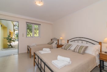 Varres Hotel galeri fotoğrafı