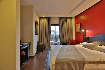 Grand Plaza