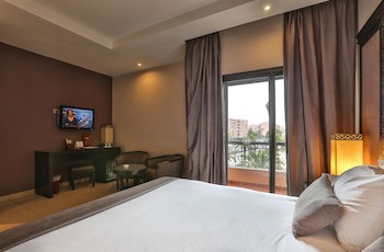 Grand Plaza
