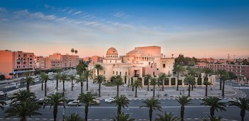 Grand Plaza