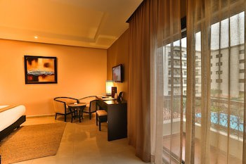 Grand Plaza