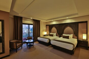 Grand Plaza