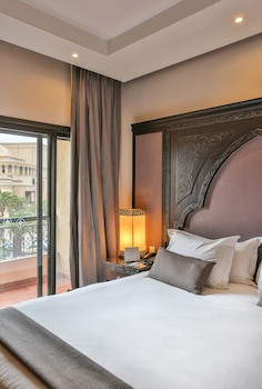 Grand Plaza