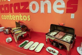 One Xalapa Las Animas