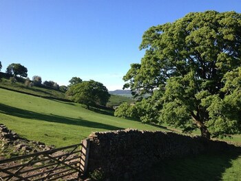 Throstle Nest Farm